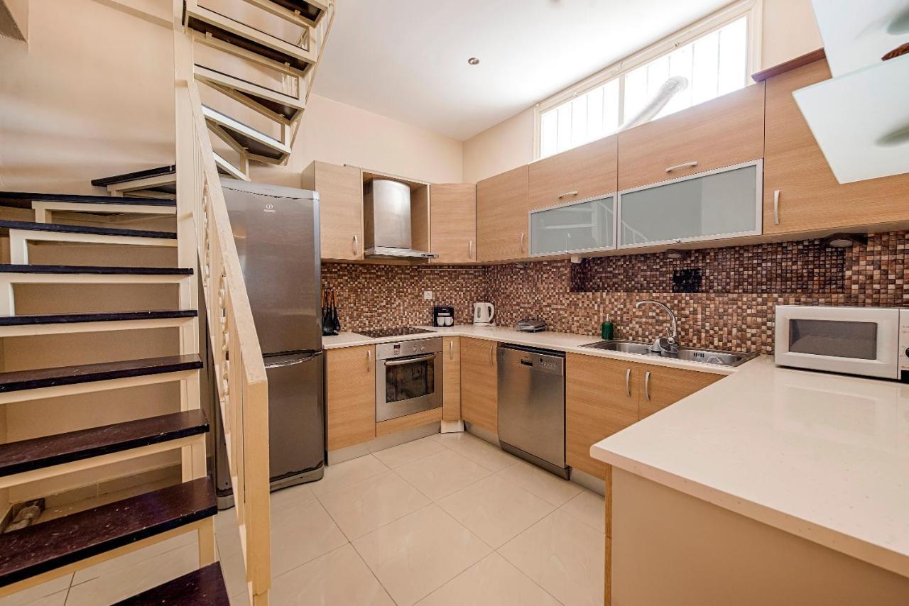 Centrale Apartment Old Town Rhodes City Buitenkant foto