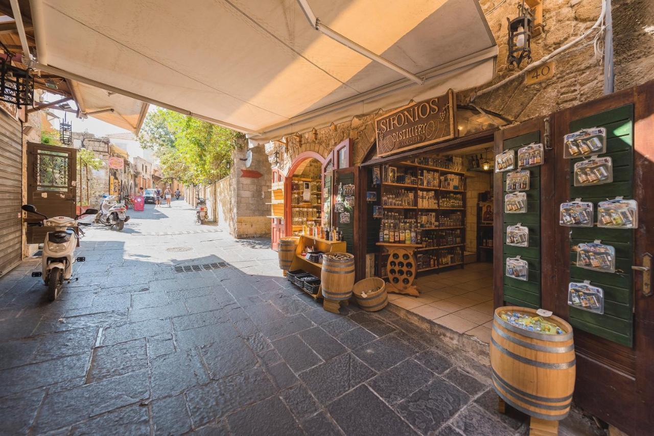Centrale Apartment Old Town Rhodes City Buitenkant foto